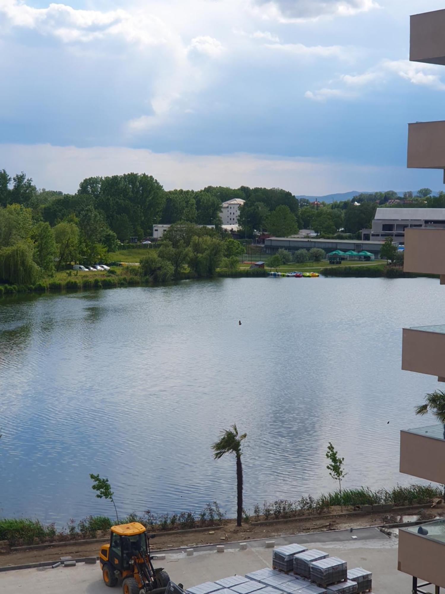 Apartament Castelul Bran Ramnicu Valcea Bagian luar foto